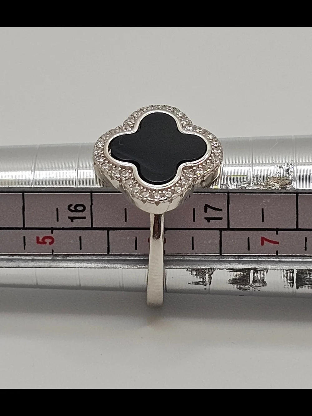 .925 Sterling Silver Black Clover-Style Ring with Size 6